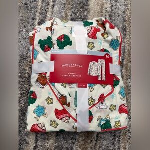 Wondershop Women's Holiday Pajama Set - Cream and Red